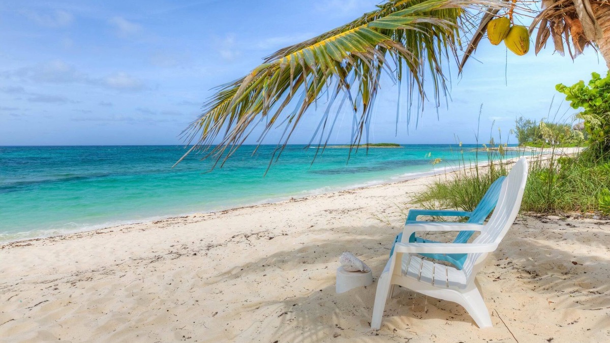 Governor's Harbour House | Round House, 360 degree deck, on stunning private beach with private cabana