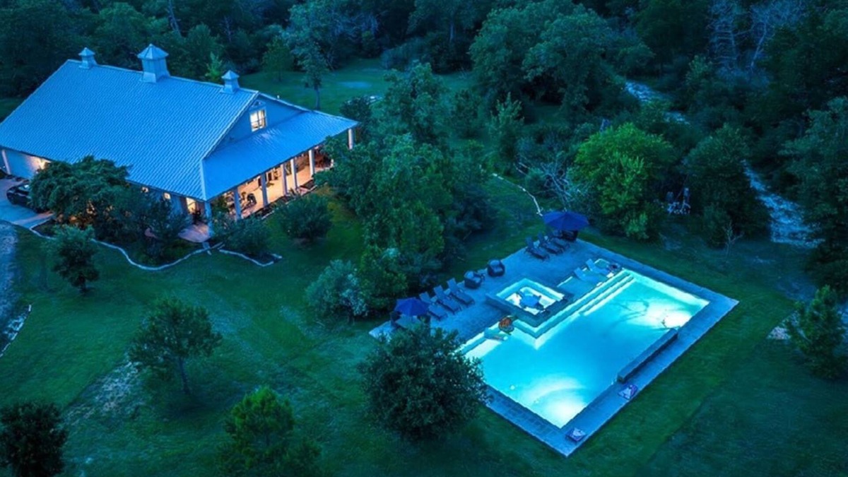 Round Top House | Round Top Gem | Casa Tres Hermanas | Pool + Hot Tub + Fire Pit + Grill