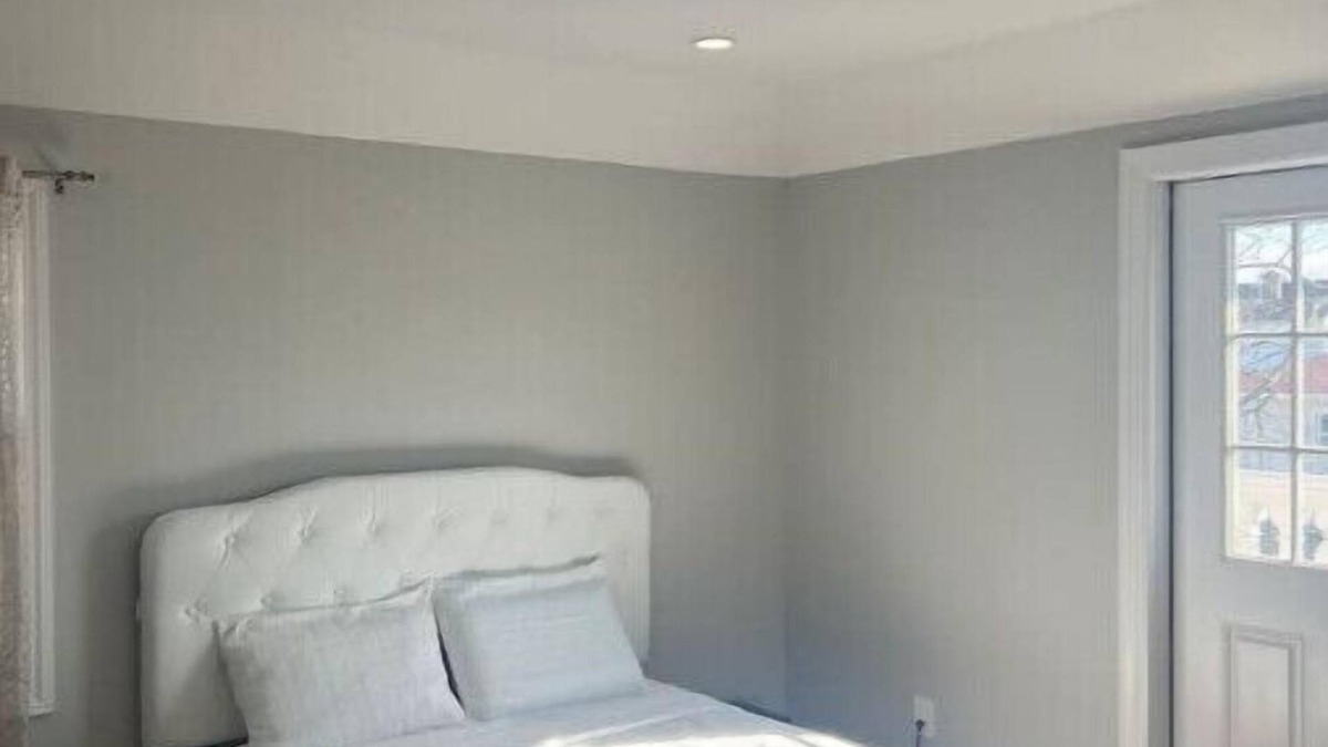 Queens House | Roxville Balconies Deluxe/New/4 min JFK Airport