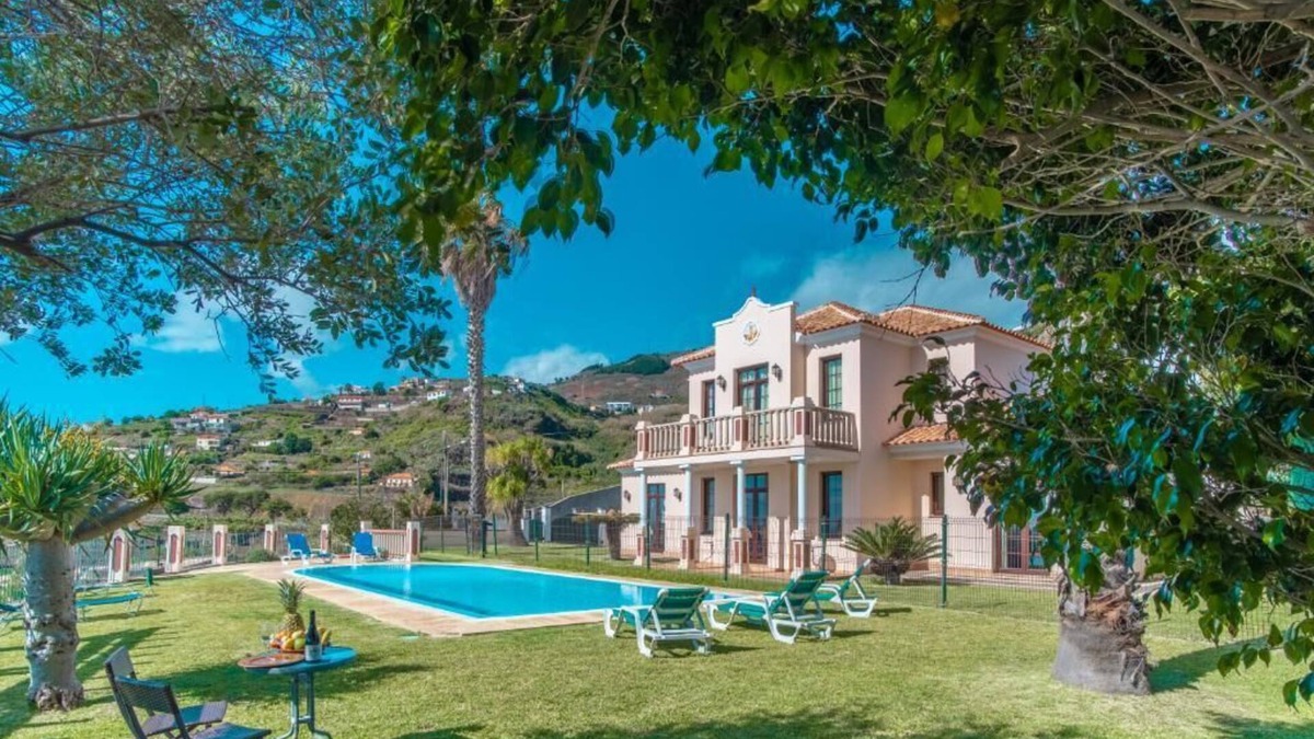 Canico Villa | Royal Amores Villa