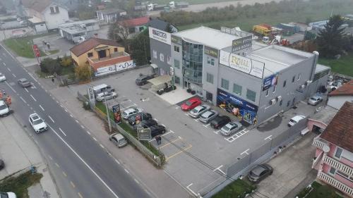 Novi Zagreb Apartment | Royal Apartments & Rooms