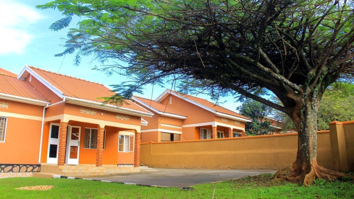 Kampala House | Royal Chimney 3bedroom house