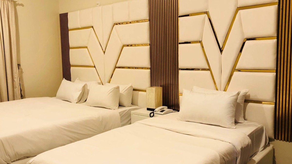 F-7 Sector House | Royal Executive Guest House