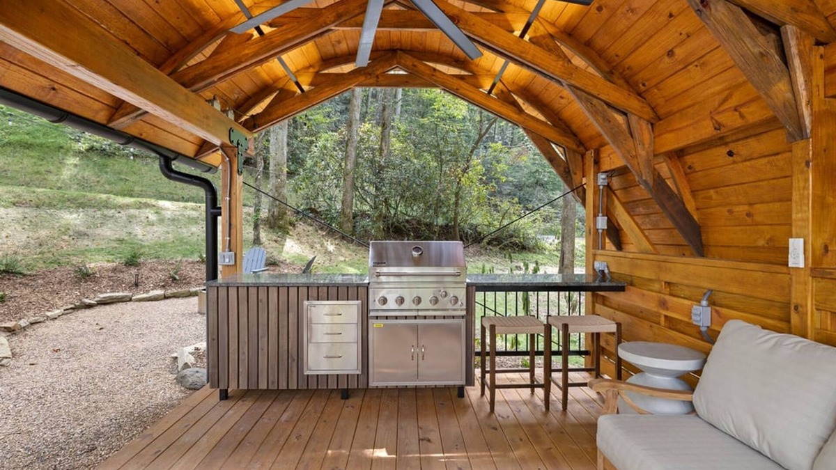 Pisgah Forest Villa | Royal Fern in Pisgah Forest