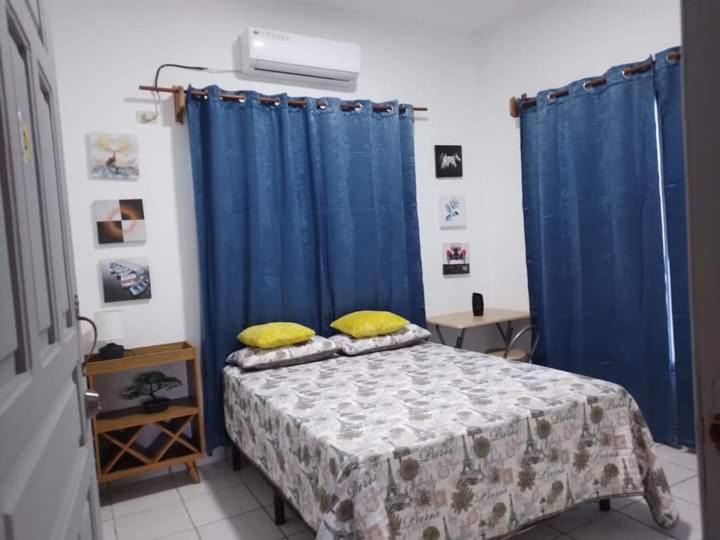 Sector 1 Nor-Oeste Apartment | Royal Garden