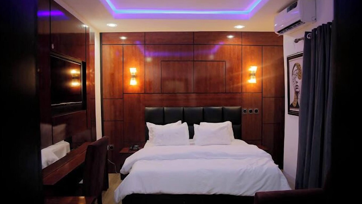 Port Harcourt Hotel | Royal Garden Hotel