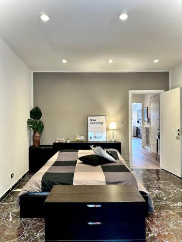 Aurora Apartment | Royal Gardens Torino Centro