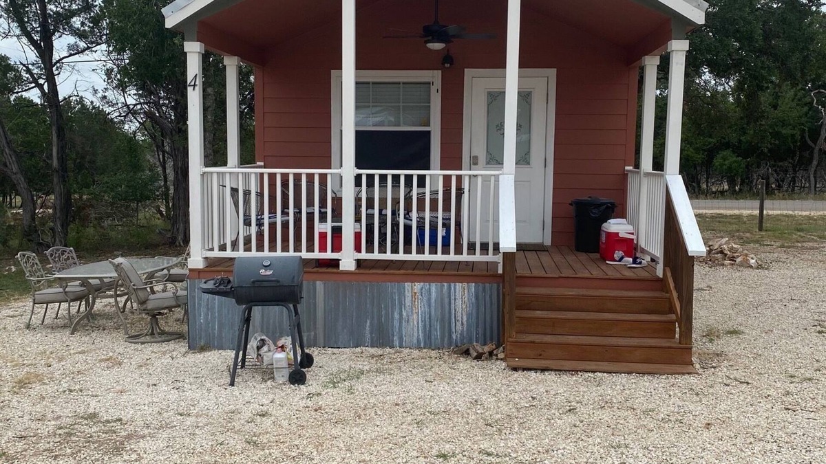 New Braunfels Cottage | Royal Gate Retreat Unit 4