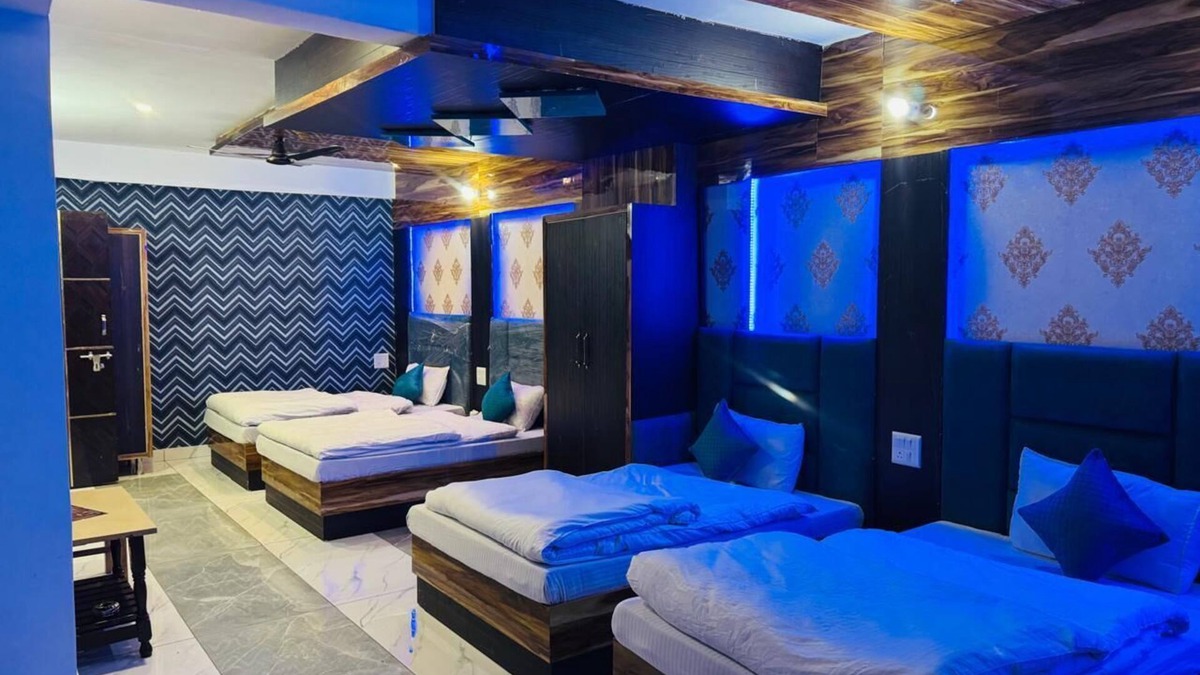 Almora Hotel | Royal Guest House