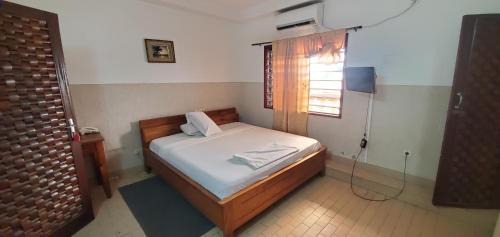 Lome Hotel | Royal hotel