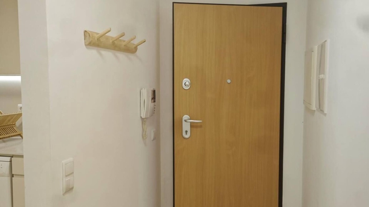 Canada Apartment | Royal Natur T1 by YHA