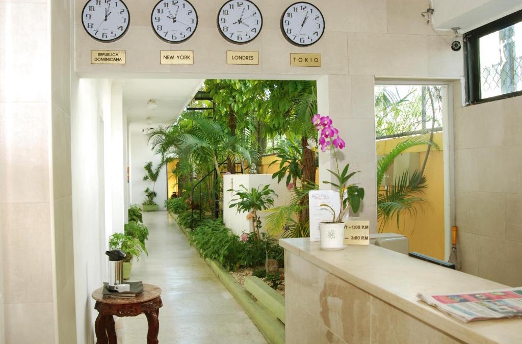 Mata Hambre Hotel | Royal Palace Hotel