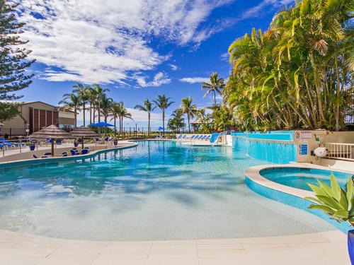 Palm Beach Apartment | Royal Palm Resort on the Beach