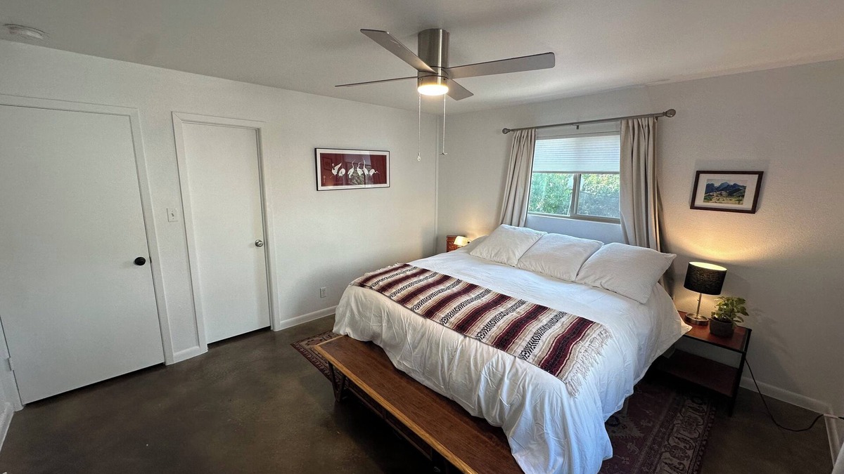 Parker Lane House | Royal Retreat – Luxe 2BR 5 mins to Downtown
