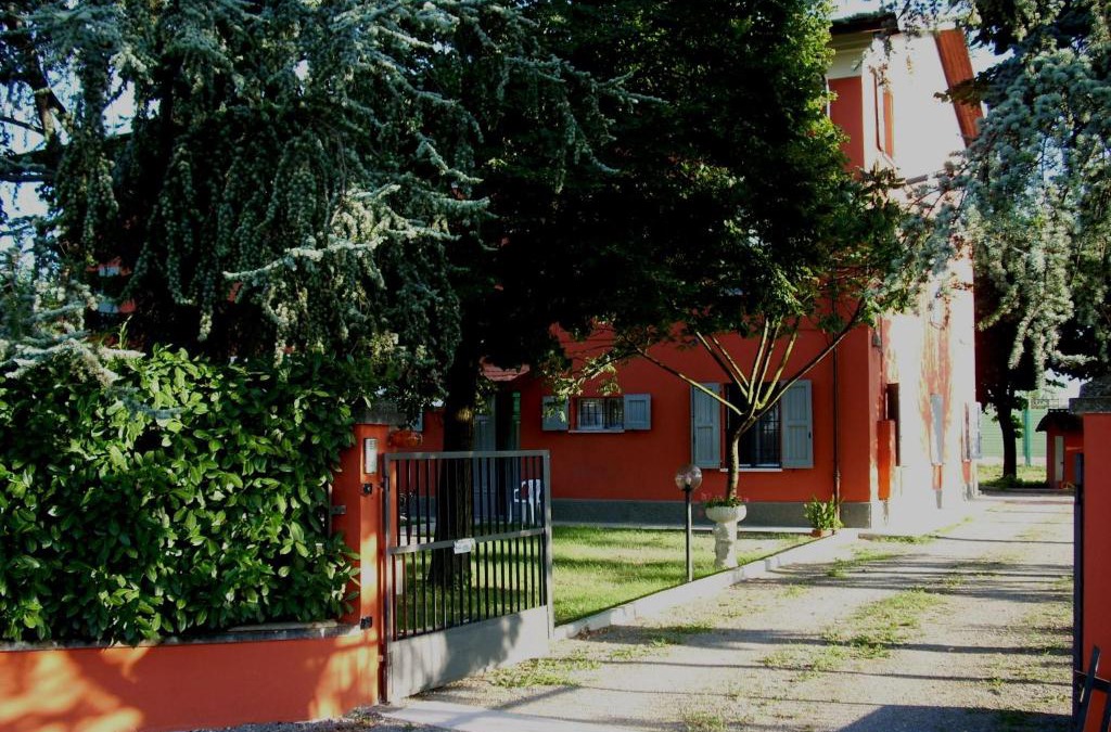 San Faustino-Madonnina-Quattroville Bed & Breakfast | Royal Room & Breakfast