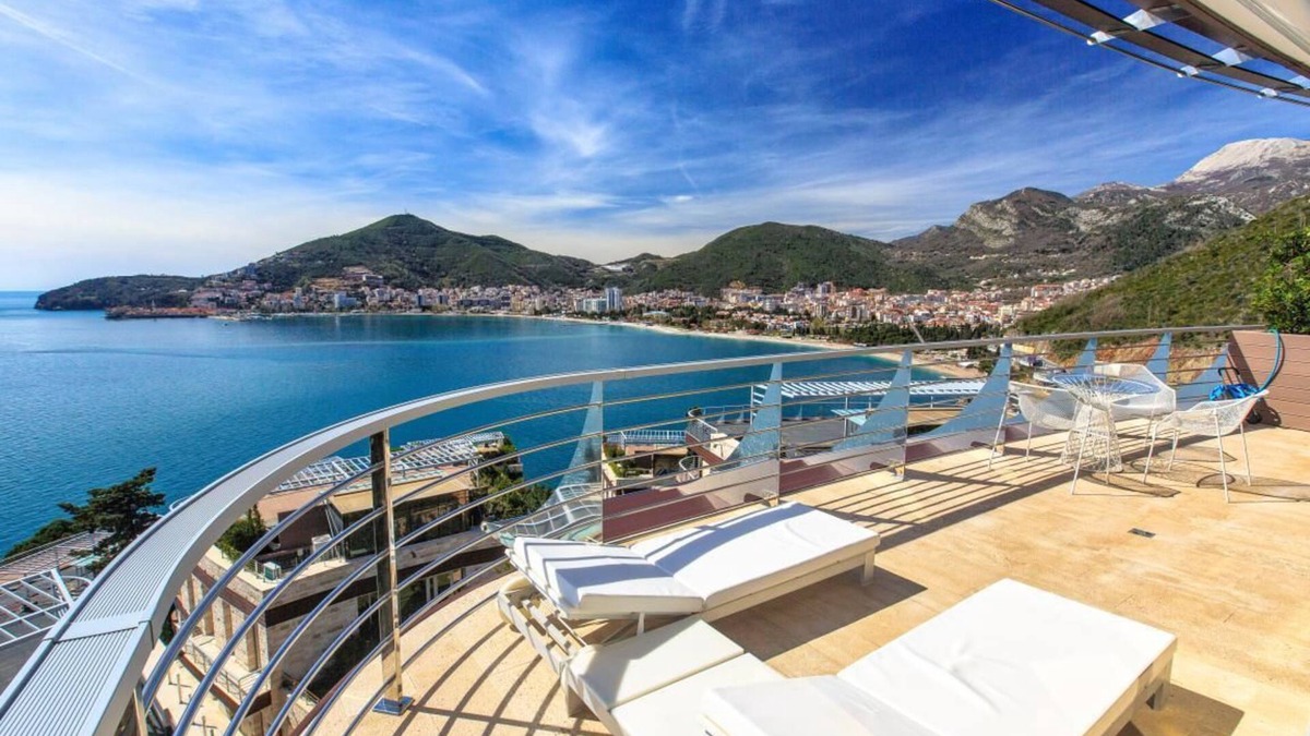 Rozino Apartment | Royal Sealine - Rozino