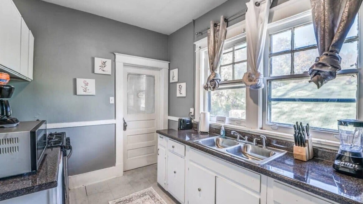 Memphis House | Rozelle Roost Both Units