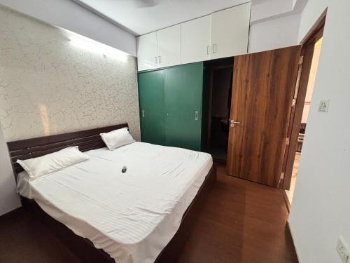 Gurugram Apartment | RR homes