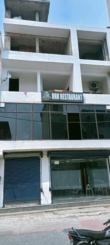 Pathankot Hotel | RRR RESTAURANt