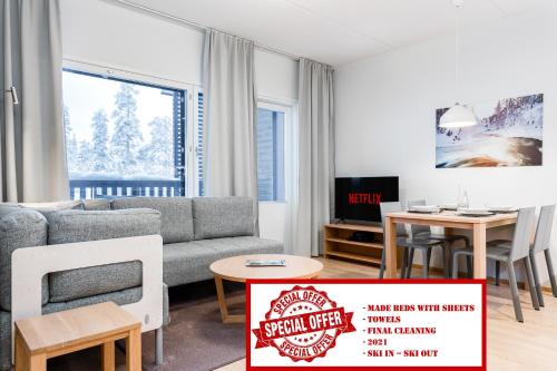 Rukatunturi Apartment | RukaHillChalet4 Ski In - Ski Out