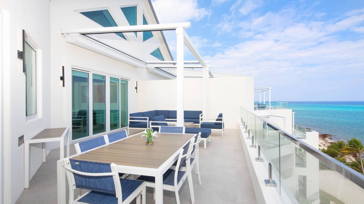 Rum Point Condo | Rum Point Resort #504 3BR Penthouse