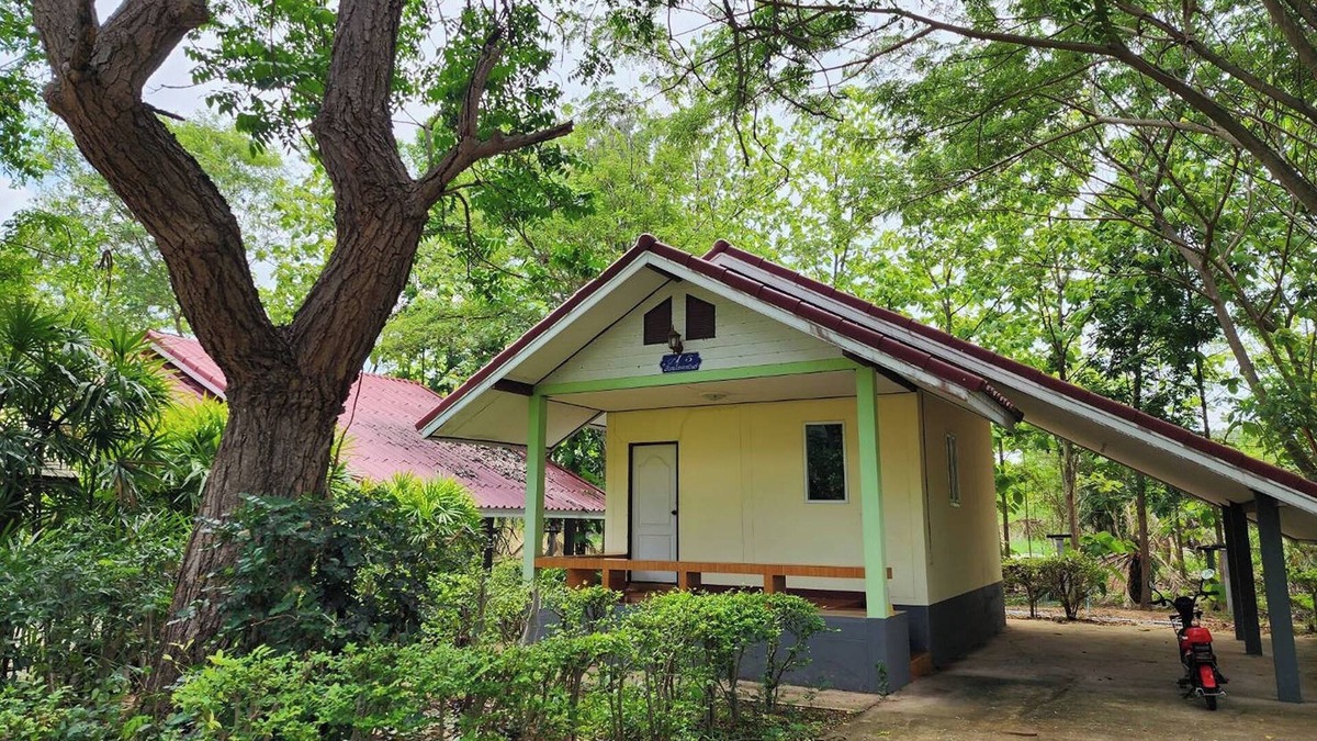 Chonnabot Villa | Rung Rueng Resort
