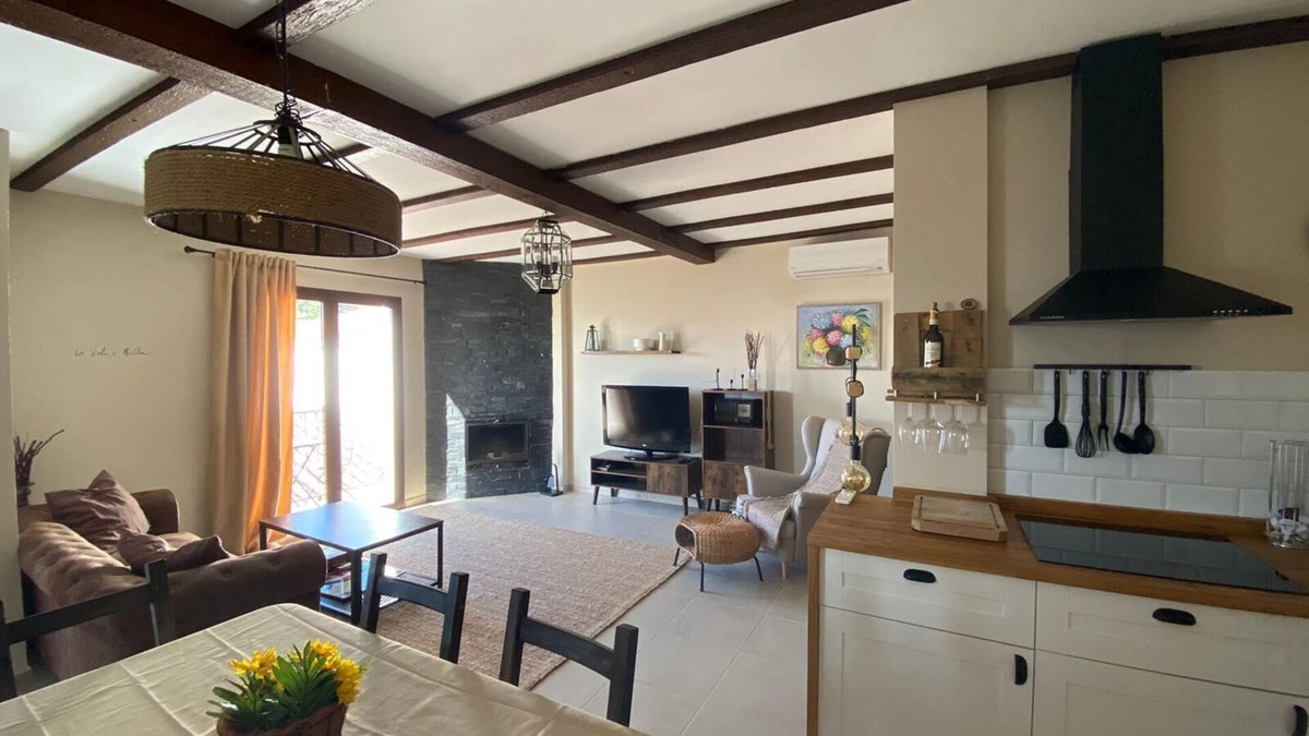 Genalguacil Apartment | Rural Accommodation El Refugio