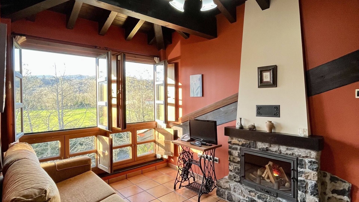 Villaviciosa Apartment | Rural apartment Aptos. turísticos Paseo de la Alameda for 2 people