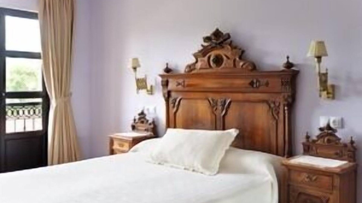 Villaviciosa Cottage | Rural apartment La Casona de la Roza for 4 people