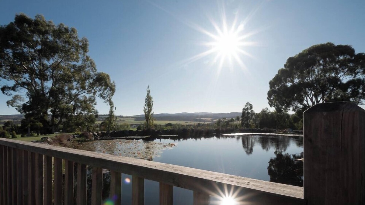 Relbia Apartment | Rural Apartment with Stunning Views!