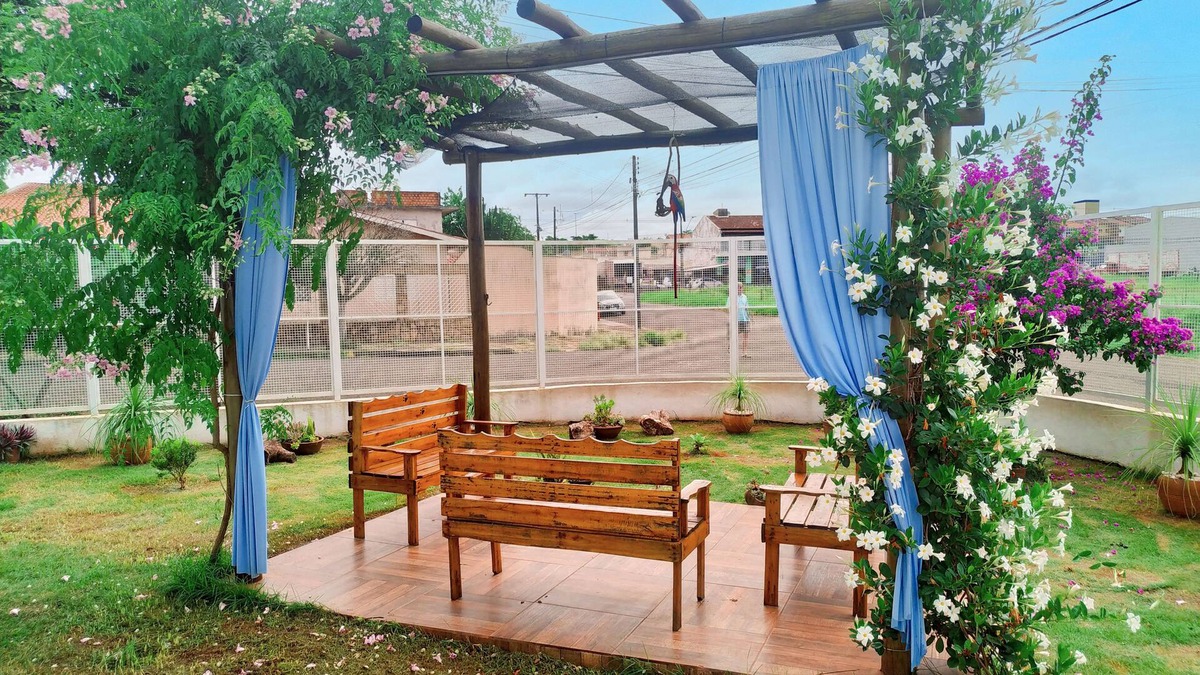 Londrina House | Rural Comfort and Tranquility