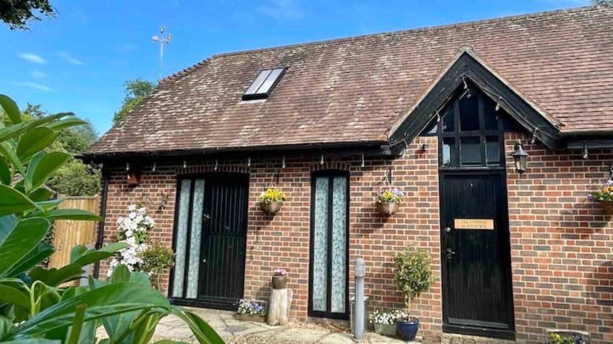 New Forest District Cottage | Rural cottage near the New Forest - The Lodge at Stocks