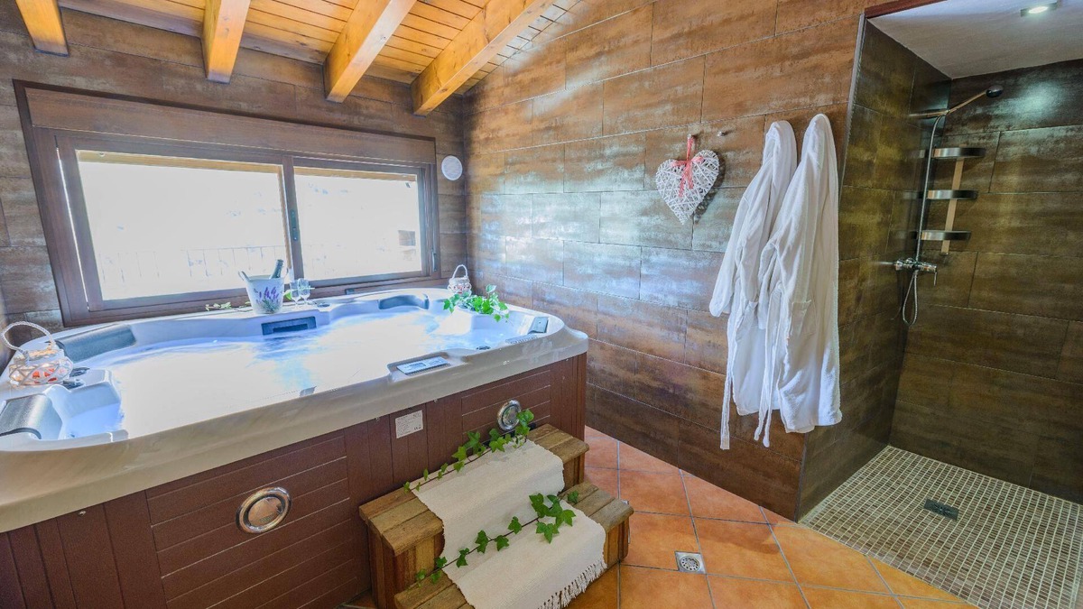 Laroya House | Rural house El Tenguerengue