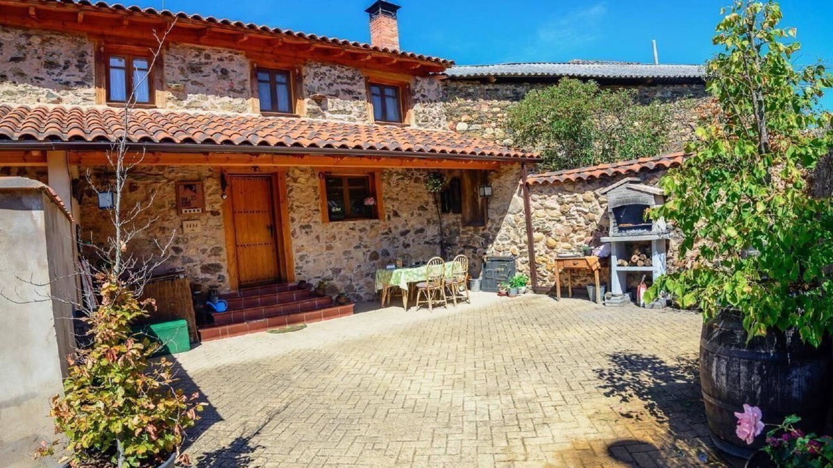 Benllera Apartment | Rural house in the mountain of Leon - Benllera -