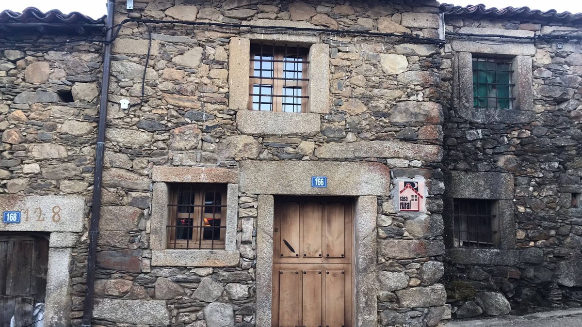 Navalguijo House | Rural House 'La Plazuela - Navalguijo'