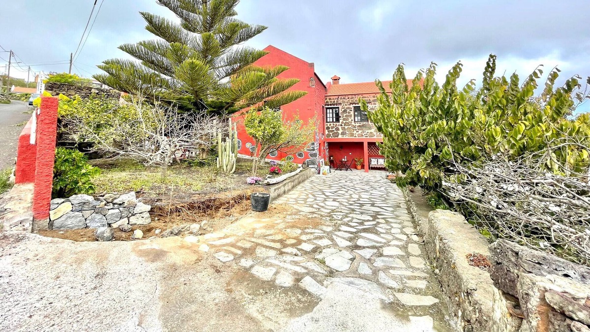 Valverde Cottage | Rural house with BBQ and terrace with sea views