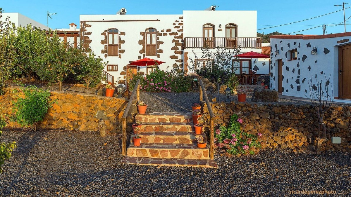 Isora Cottage | Rural House with garden - Casa de la abuela Leonor