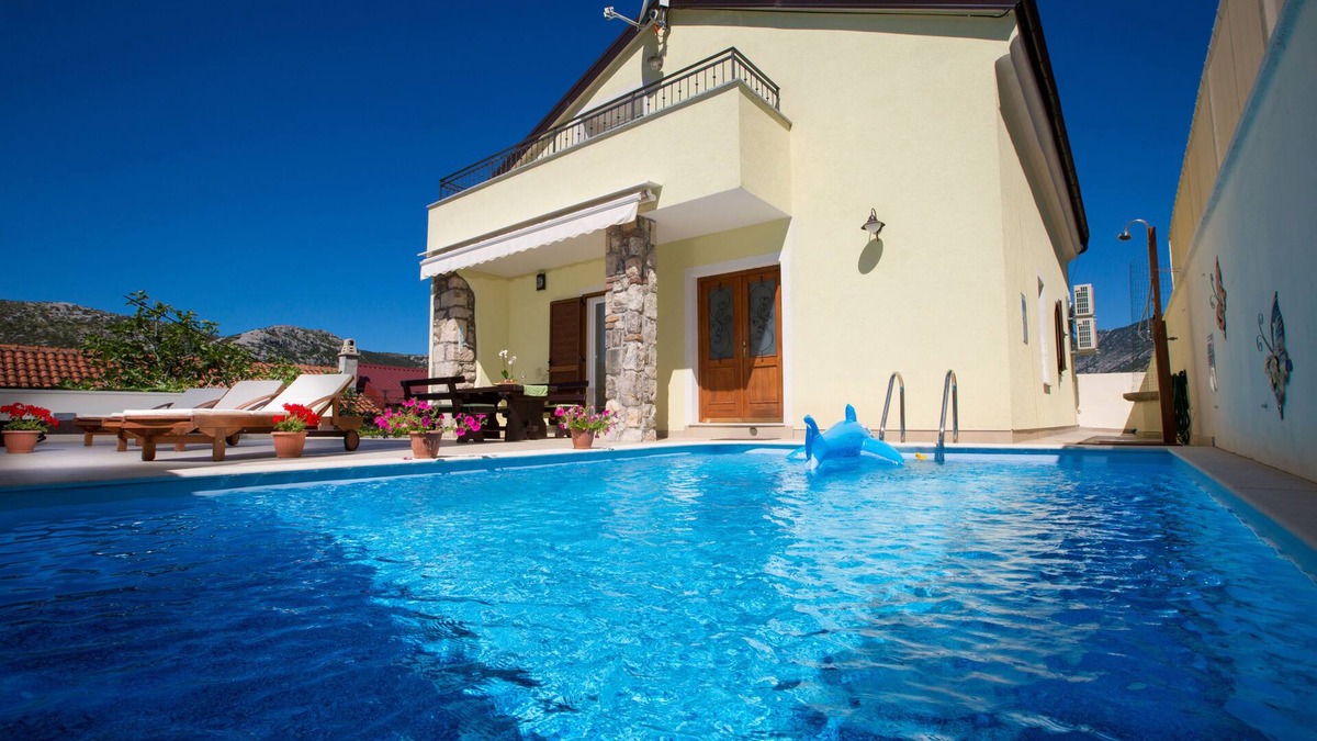 Grizane Villa | Rural luxury villa between sea and mountain with outdoor pool and whirlpool