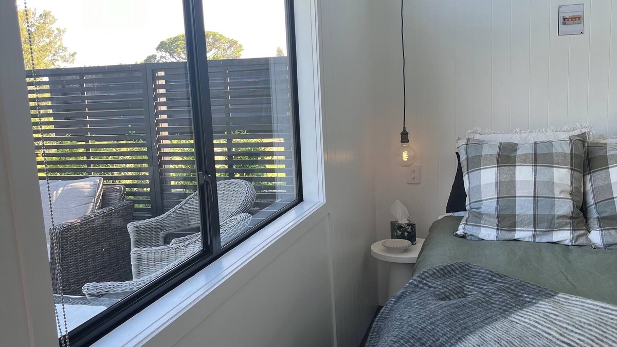 Hurworth Cottage | Rural Tiny home retreat very close to town