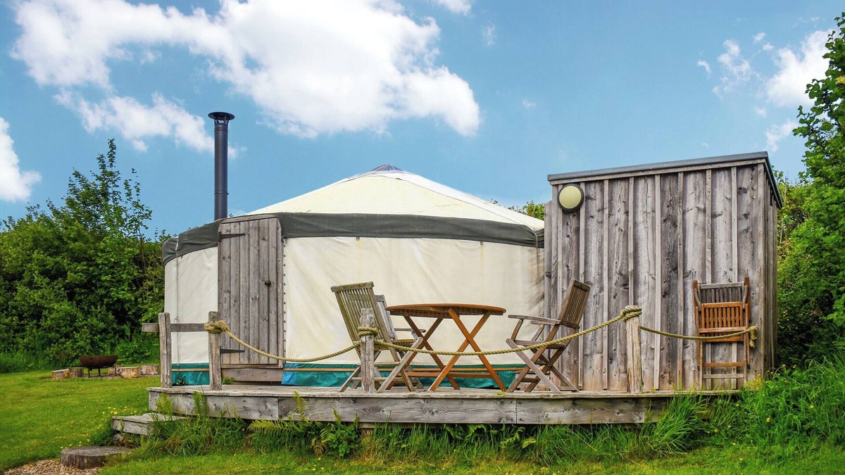 Bridport Cottage | Russet Yurt - UKC6945
