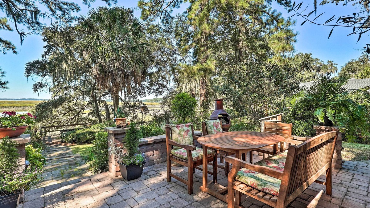 Beaufort House | Rustic Beaufort Home w/Stunning Marsh Views!