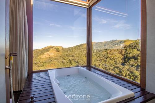 Anitapolis House | Rustic cabin with jacuzzi and amazing view VST003