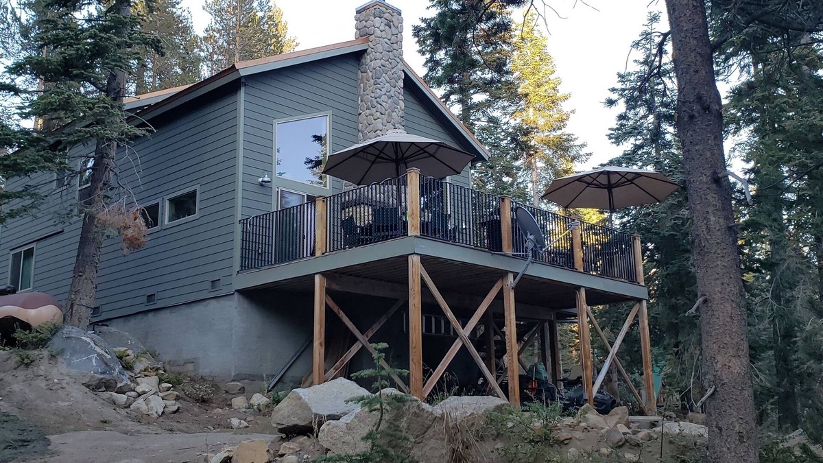 Big Creek Cabin | Rustic cabin in the Shaver/Huntington lake area