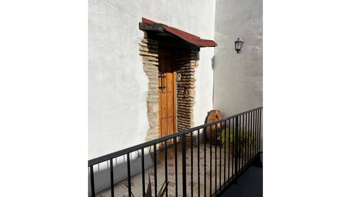 Jerez de la Frontera Old Town Apartment | Rustic Charm in the Heart of Jerez