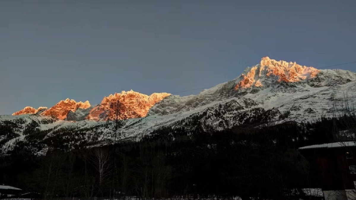 Les Bossons Ski Chalet | Rustic Chalet IN Chamonix With THE Views OF Mont Blanc