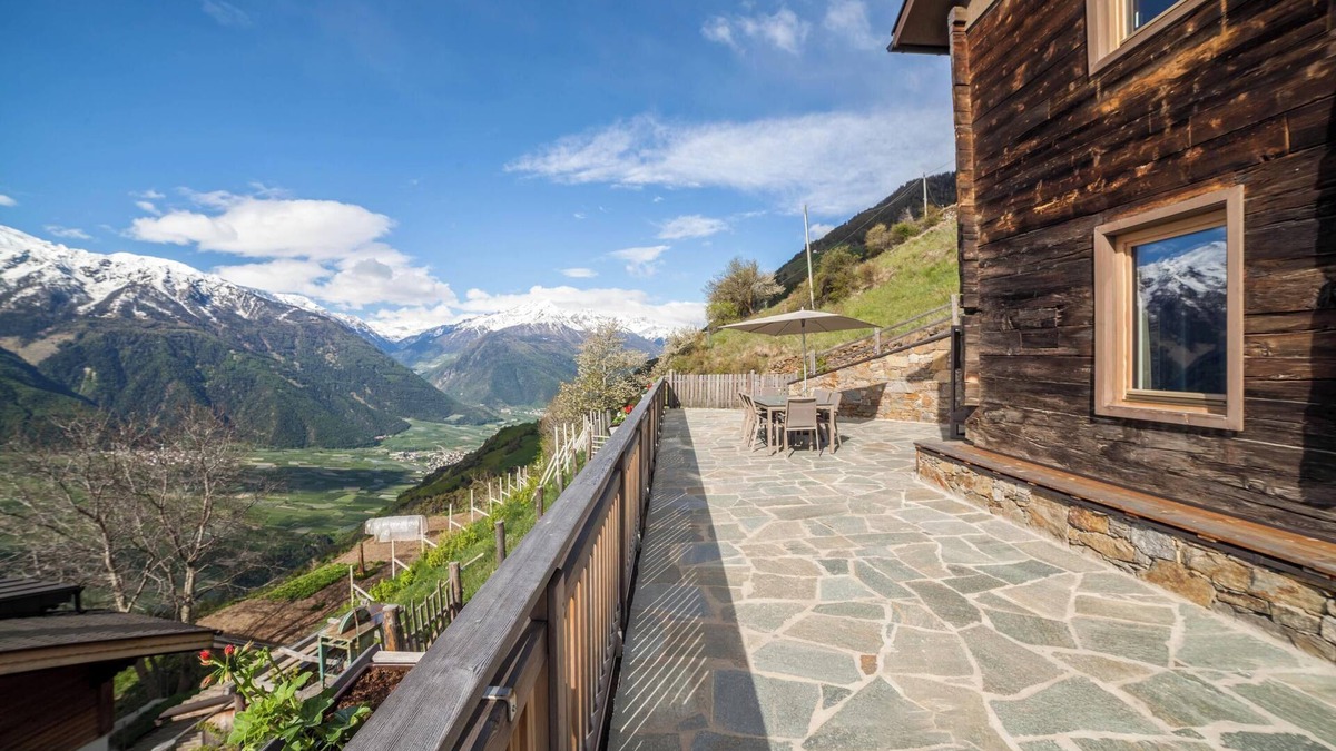Castelbello-Ciardes Ski Chalet | Rustic Chalet Flatsch on Mountain Farm with Terrace