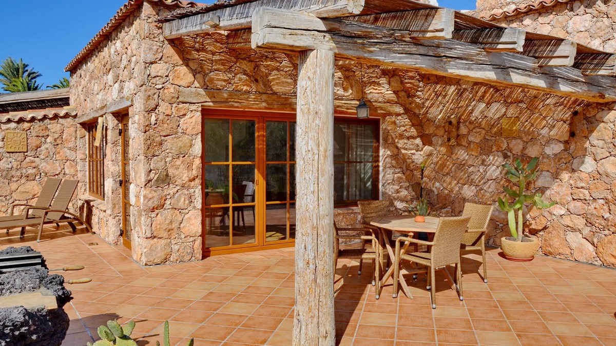 Pajara Apartment | Rustic, cozy and excellently equipped vacation home