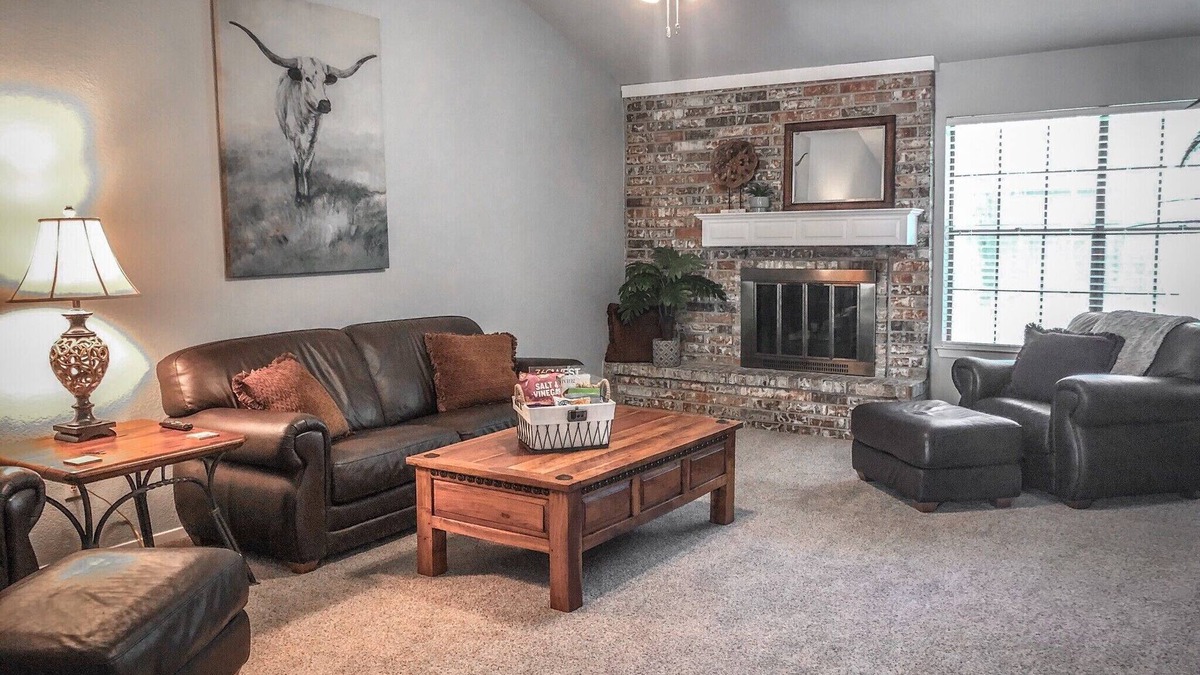 Keller House | Rustic Family Home in KELLER