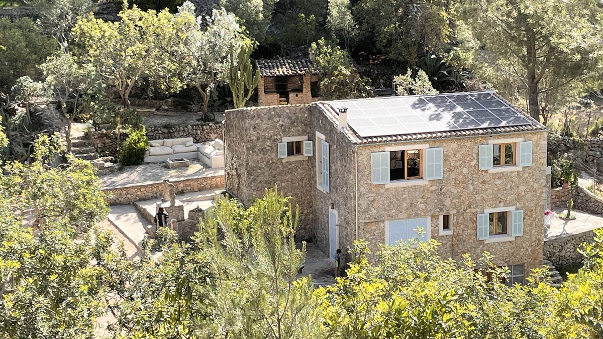 Selva Cottage | Rustic Finca With Pool in the Tramontana