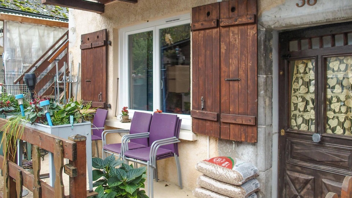 Doussard House | Rustic holiday home near the Lac dAnnecy.